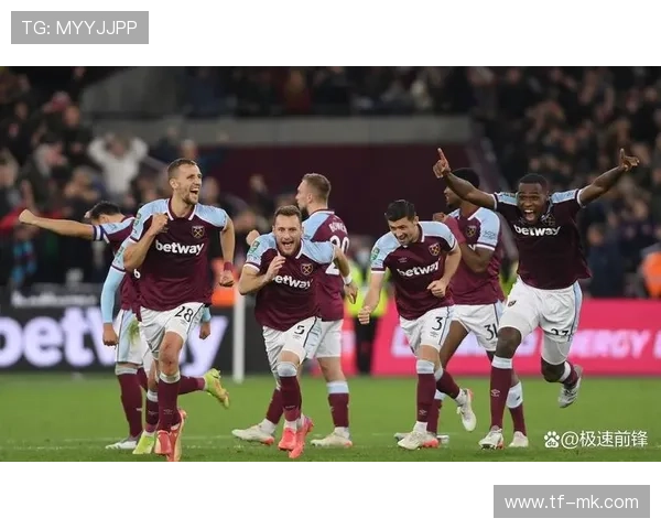 西汉姆联保级压力下考虑锋线补强,一月转会窗动作受关注