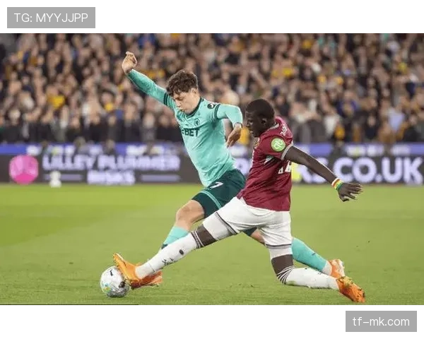 热刺0-1不敌桑德兰，英超14轮不胜彻底跌入降级区